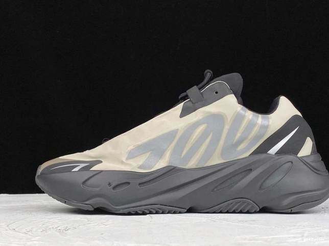 FY3729 Yeezy 700 Adidas MNVN Bone Boost 0718